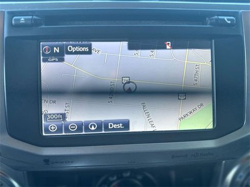 Used 2018 Toyota 4Runner SR5 image 19