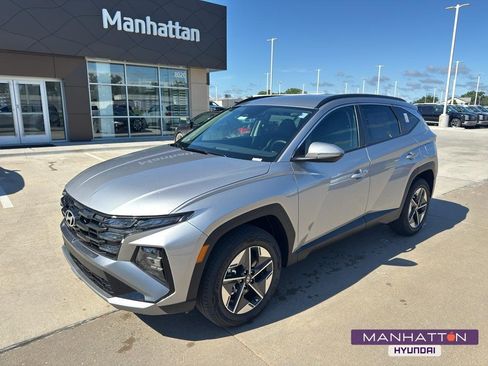 New 2026 Hyundai Tucson SEL AWD/4WD image 1