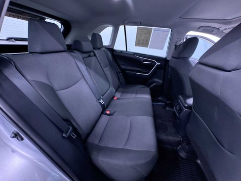 Used 2025 Toyota RAV4 XLE w/ Convenience Package FWD image 36