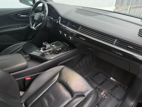 Used 2017 Audi Q7 3.0T Premium Plus w/ Premium Plus Package image 14