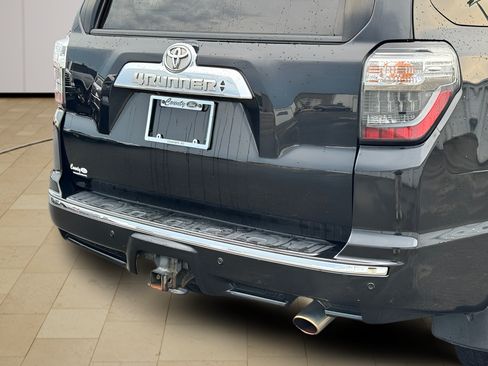 Used 2016 Toyota 4Runner Limited AWD/4WD image 42