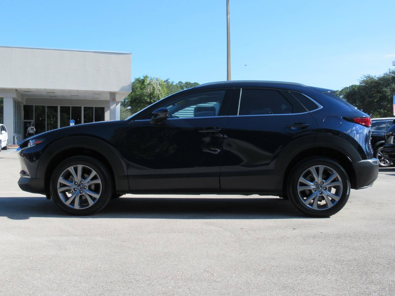 Used 2024 MAZDA CX-30 AWD 2.5 S w/ Premium Package image 4