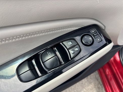 Used 2022 Nissan Altima 2.5 SV w/ SV Premium Package AWD/4WD image 34