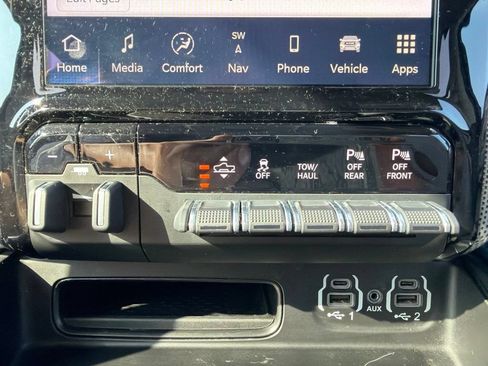 Used 2022 RAM 1500 Limited AWD/4WD image 44