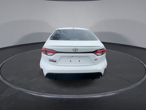 Used 2024 Toyota Corolla SE image 14