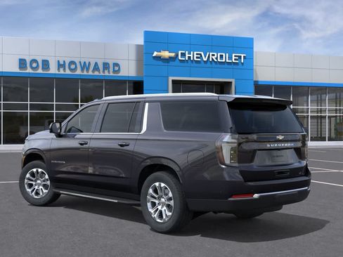 New 2026 Chevrolet Suburban LT w/ Comfort Package AWD/4WD image 3