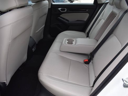 Used 2024 Honda Civic Touring image 17