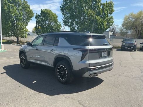 New 2026 Chevrolet Traverse Z71 w/ Enhanced Driving Package AWD/4WD image 6