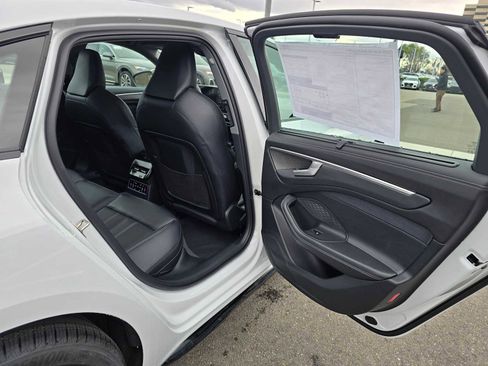 New 2026 Audi A6 Premium Plus image 14