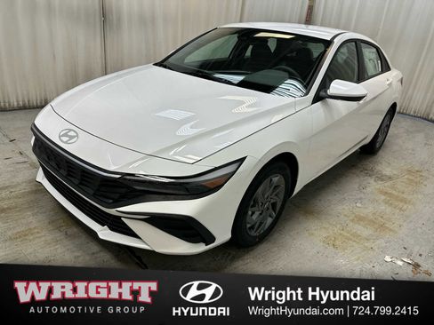 New 2025 Hyundai Elantra Blue w/ Cargo Package image 3