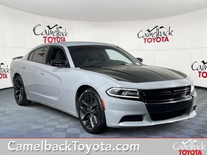 Used 2020 Dodge Charger SXT w/ Blacktop Package