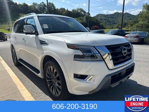 Used 2023 Nissan Armada Platinum AWD/4WD image 4