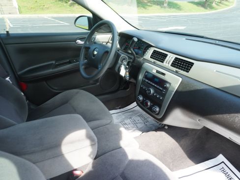 Used 2015 Chevrolet Impala Police image 22