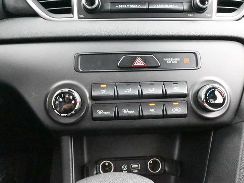 Used 2019 Kia Sportage LX FWD image 23