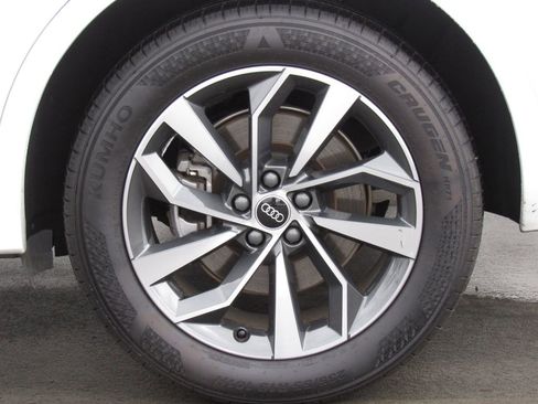 Used 2023 Audi Q5 2.0T Premium Plus image 38