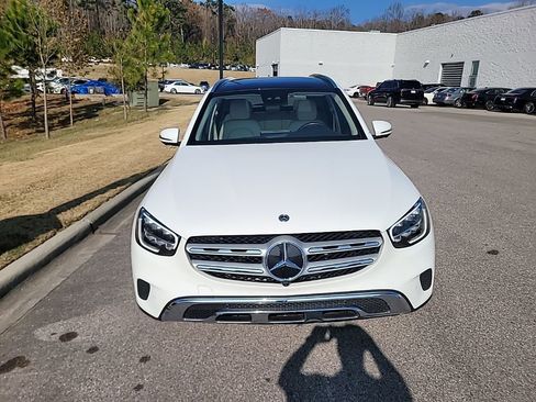 Certified 2022 Mercedes-Benz GLC 300 image 20