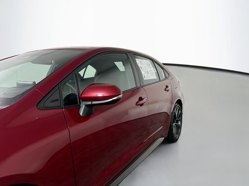 Used 2024 Toyota Corolla SE FWD image 13