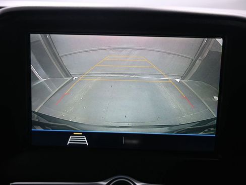 Used 2019 Chevrolet Camaro LT image 19