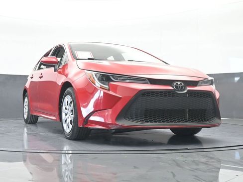 Used 2020 Toyota Corolla LE image 58