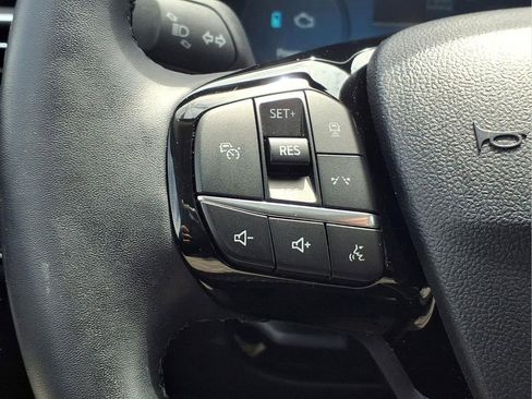 Used 2024 Ford Escape SE w/ PHEV Premium Package FWD image 13