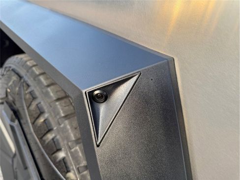 Used 2024 Tesla Cybertruck Cyberbeast image 48