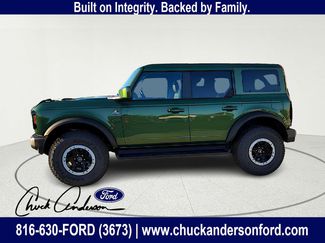 New 2025 Ford Bronco Outer Banks w/ Sasquatch Package video 3