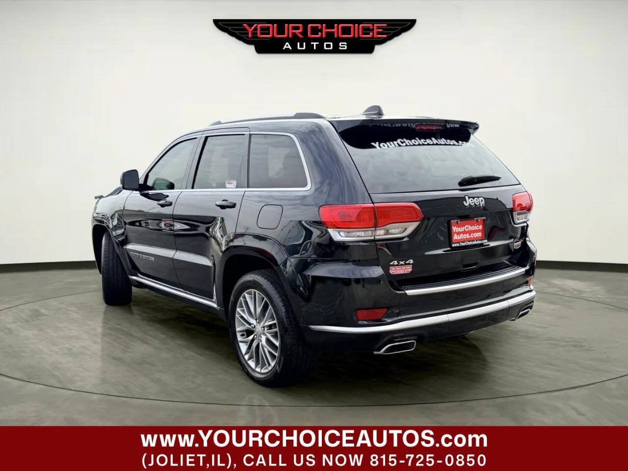 Used 2017 Jeep Grand Cherokee Summit w/ Platinum Series Group AWD/4WD image 3