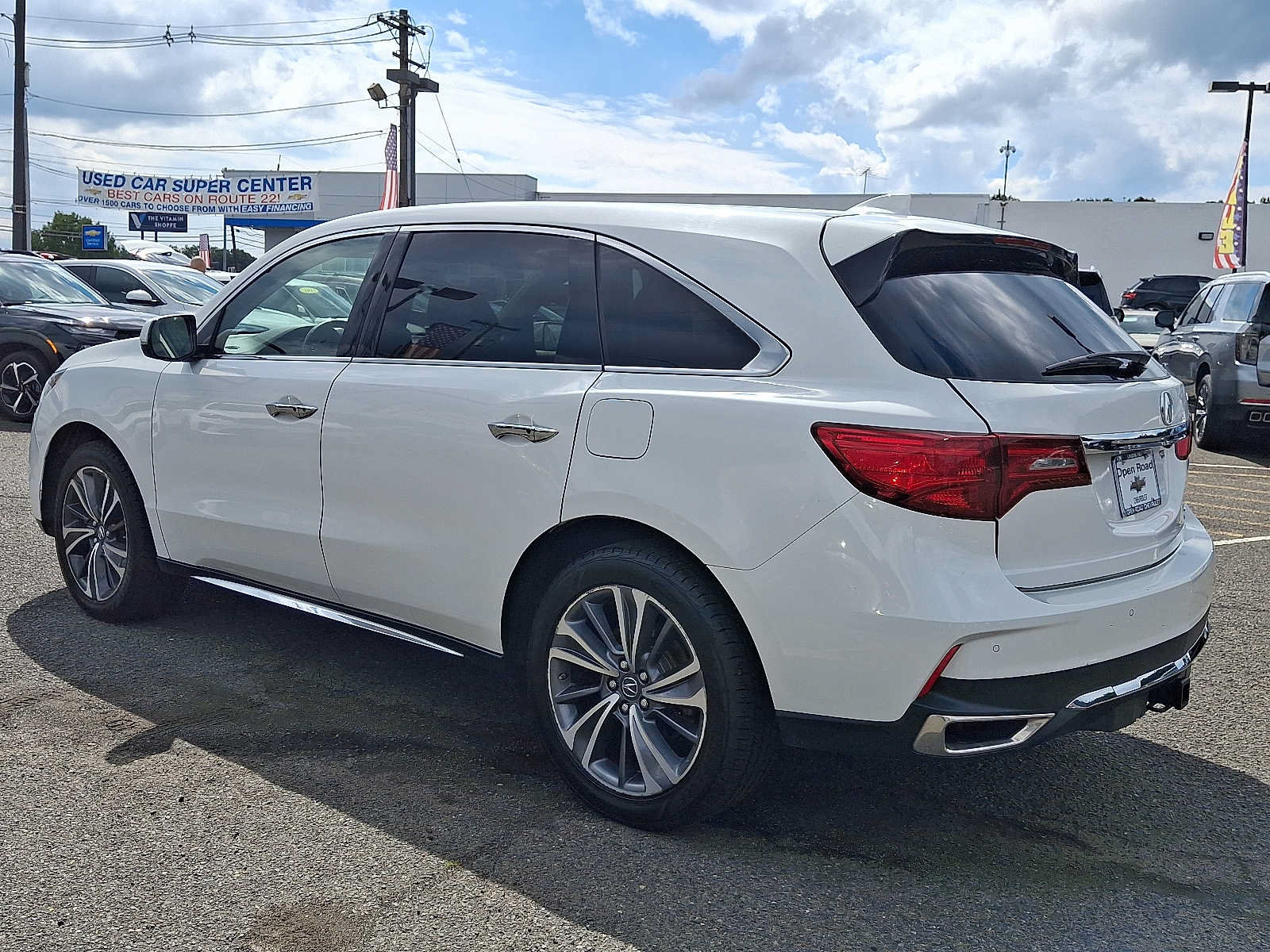 Used 2020 Acura MDX w/ Technology Package AWD/4WD image 4