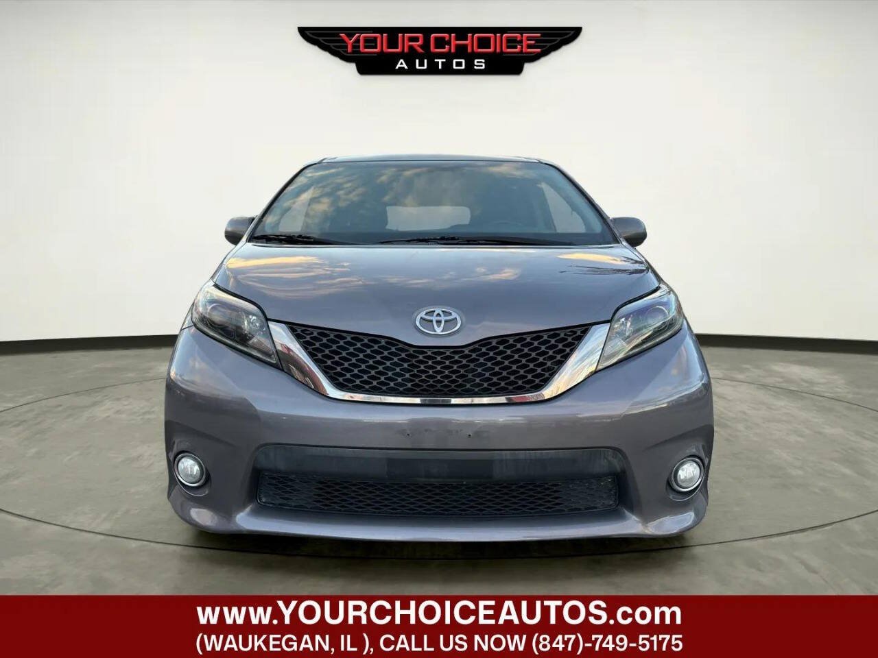 Used 2015 Toyota Sienna SE Premium FWD image 8