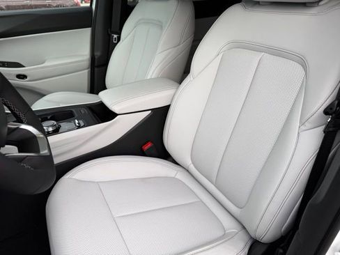 New 2026 Jeep Cherokee Limited image 13