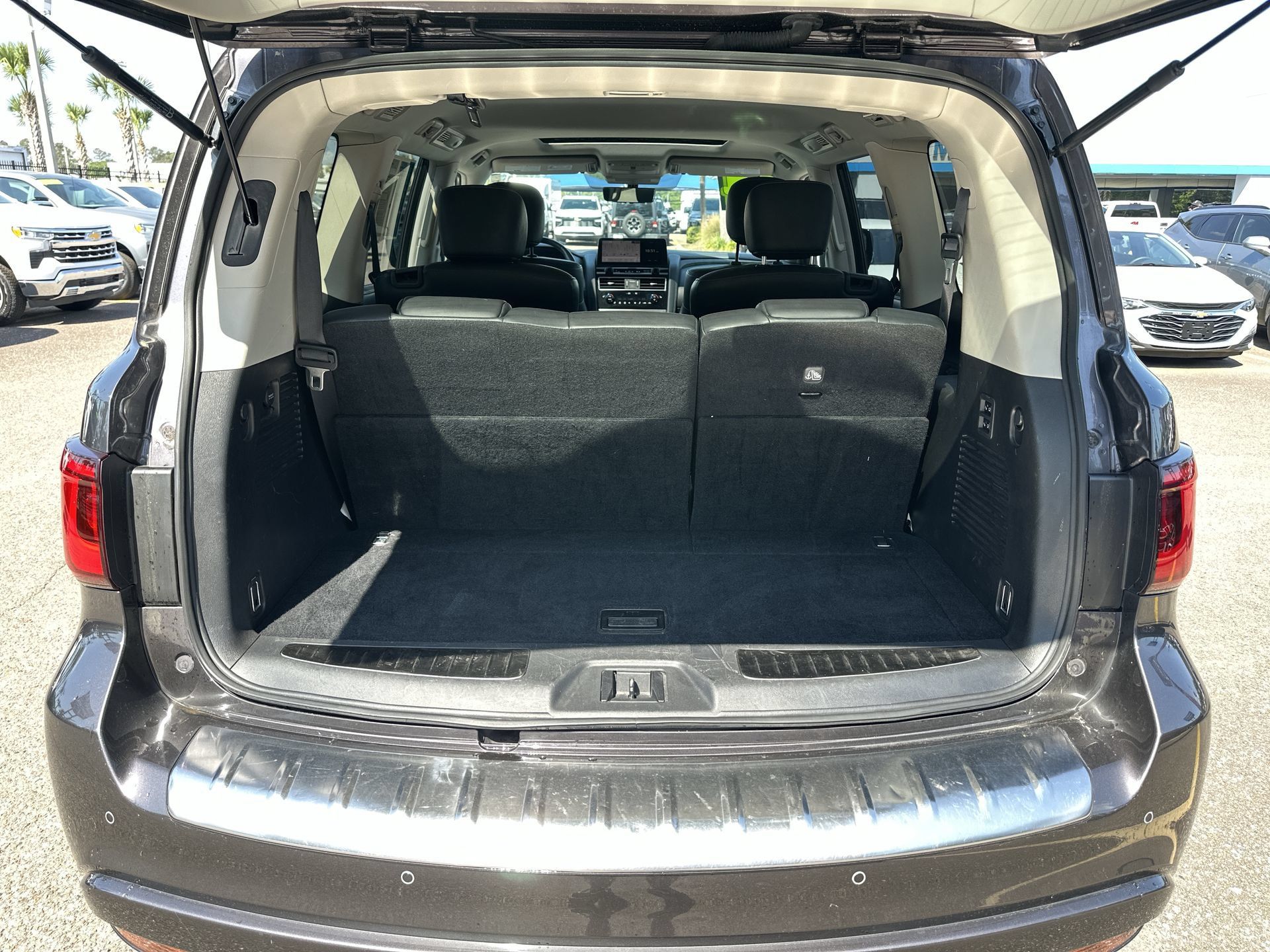 Used 2024 INFINITI QX80 Luxe RWD image 34
