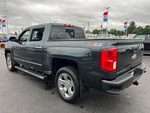 Used 2017 Chevrolet Silverado 1500 LTZ Z71 w/ LTZ Plus Package AWD/4WD image 5