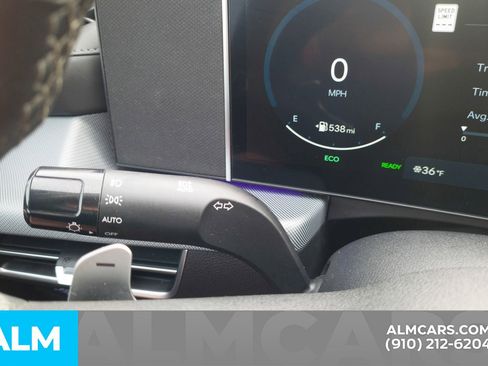 Used 2024 Hyundai Sonata Limited image 35