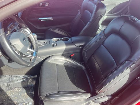 Used 2024 Ford Mustang Premium image 32