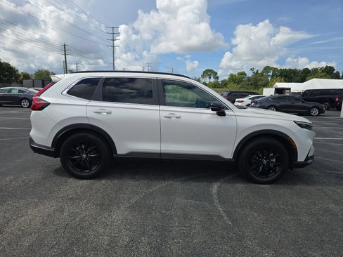 Used 2024 Honda CR-V Sport-L image 3