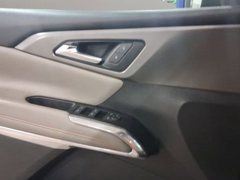Used 2024 Chevrolet Traverse LT w/ Enhanced Driving Package FWD image 33