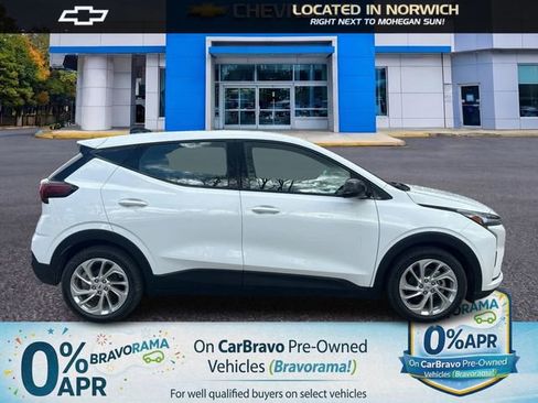 New 2027 Chevrolet Bolt LT w/ Comfort Package FWD image 4