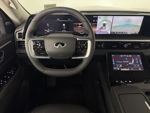 Used 2025 INFINITI QX80 Luxe RWD image 14