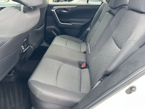 Used 2024 Toyota RAV4 XLE w/ Convenience Package AWD/4WD image 25