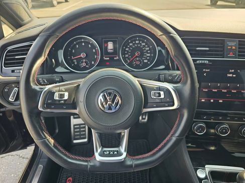 Used 2018 Volkswagen GTI SE w/ SE Leather Package FWD image 18