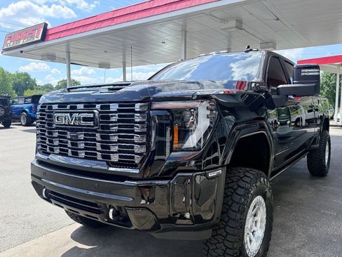Used 2025 GMC Sierra 2500 Denali Ultimate w/ Max Trailering Package AWD/4WD image 23