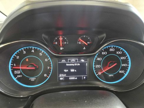 Used 2017 Chevrolet Cruze LS FWD image 13