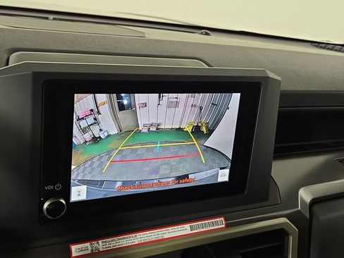 Used 2025 Toyota Tacoma SR5 image 19