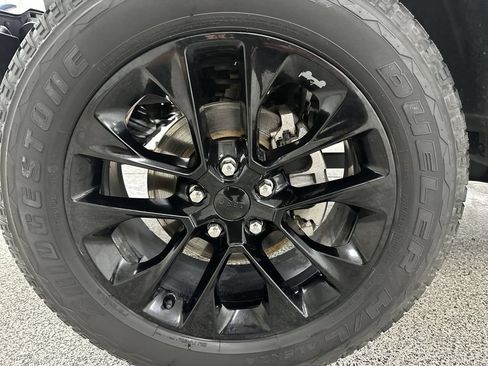 Used 2021 Jeep Wrangler Unlimited Sahara AWD/4WD image 17