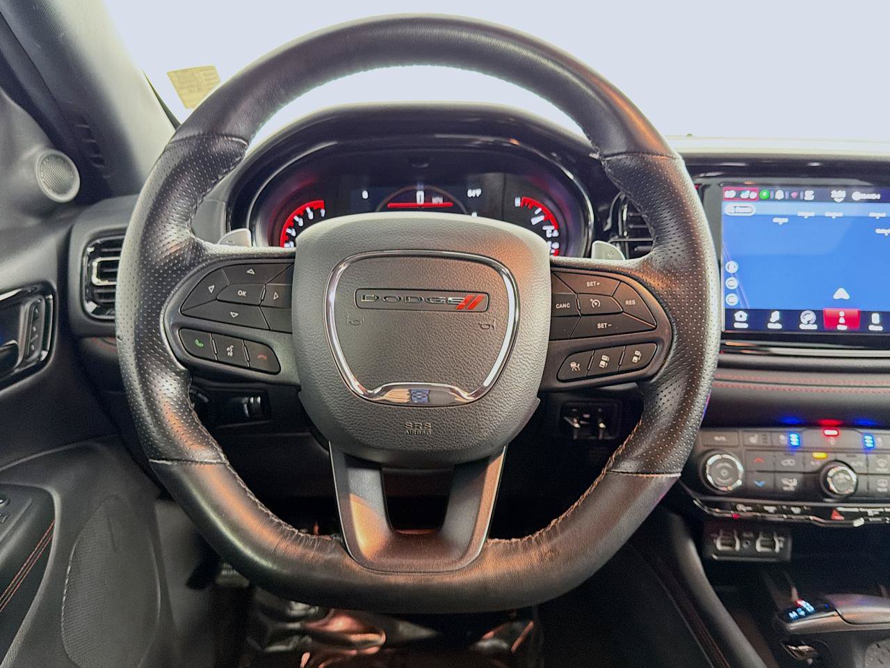 Used 2025 Dodge Durango GT AWD/4WD image 14