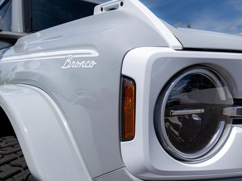 New 2026 Ford Bronco Heritage Edition AWD/4WD image 40