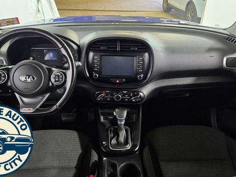Used 2020 Kia Soul GT-Line FWD image 26