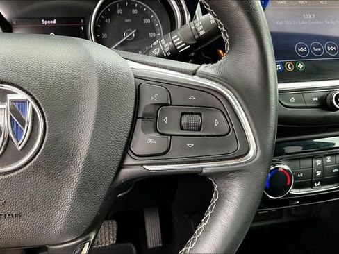 Used 2023 Buick Encore GX Preferred FWD image 12