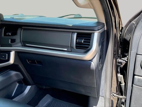 Used 2023 Ford Expedition XLT RWD image 19