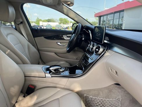 Used 2015 Mercedes-Benz C 300 4MATIC Sedan image 36